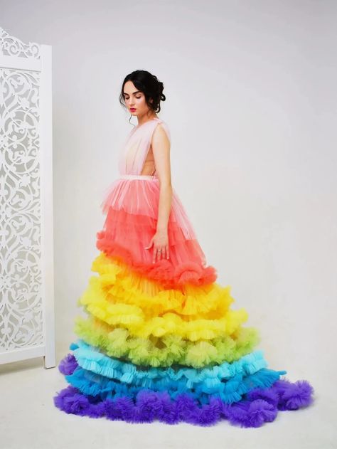 bright ruffle tulle rainbow wedding dress Tulle Rainbow, Pride Dress, Rainbow Wedding Dress, Most Expensive Dress, Dress For Photoshoot, Embroidered Wedding Gown, Short Wedding Gowns, Expensive Dresses, Tail Dress