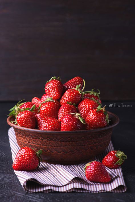 Vegetables Wallpaper, Food Photography Background, Vegetables Photography, Fruit Art Print, Fruits Photos, Fruit Picture, Fruit Wallpaper, Fruit Photography, Beautiful Fruits