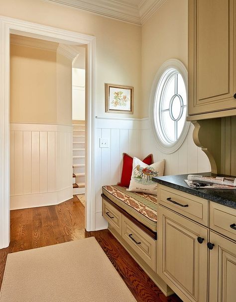 Benjamin Moore Antique White, Antique White Sherwin Williams, Neutral House, Paneling Design, Traditional Entry, White Beadboard, Antique White Paints, Victorian Style Homes, White Paint Colors