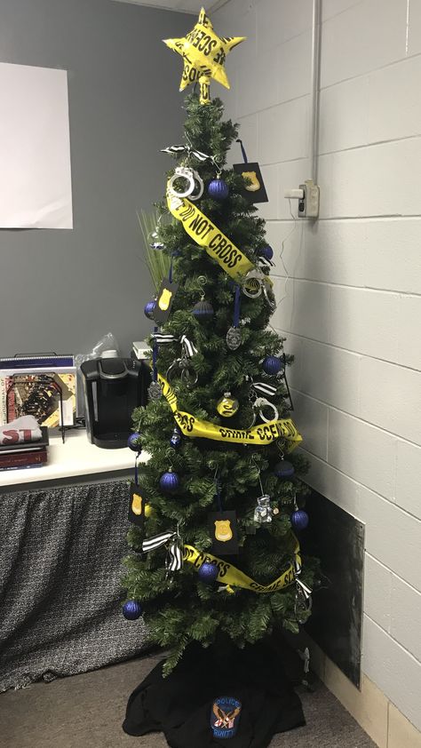 SRO Christmas tree Police Christmas Tree, School Resource Officer, Police Christmas, Cool School, Police Life, Door Ideas, School Resources, Too Cool For School, Tree Decor