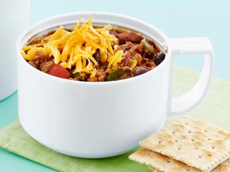 Guy's son Ryder loves this flavor-packed Turkey Chili; Guy loves it because it's also protein-packed and great for next-day school lunches. Best Ground Turkey Recipes, Turkey Chili Recipe, Chili Recipe Turkey, Favorite Recipes Dinner, Turkey Chili, Guy Fieri, Ground Turkey Recipes, Chili Recipe, Top Recipes