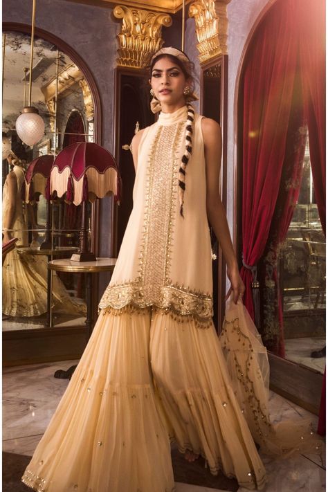 Sanya Gulati Party Semi-stitched Sharara With Gold Embroidery, Semi-stitched Sharara With Gold Embroidery For Party, Transitional Festive Sharara With Gold Embroidery, Transitional Gold Sharara With Gota Work, Gold Semi-stitched Sharara With Motifs, Sharara Pants, Indian Bridesmaids, Colorful Rangoli Designs, Indian Kurta