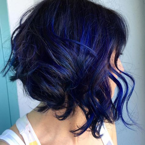 Black Angled Bob With Blue Highlights Dark Blue Hair Dye, Blue And Black Hair, Blue Hairstyles, Blue Hair Highlights, Hot Hairstyles, Purple Balayage, Line Bob Haircut, Bob Hair Color, Dyed Hair Blue