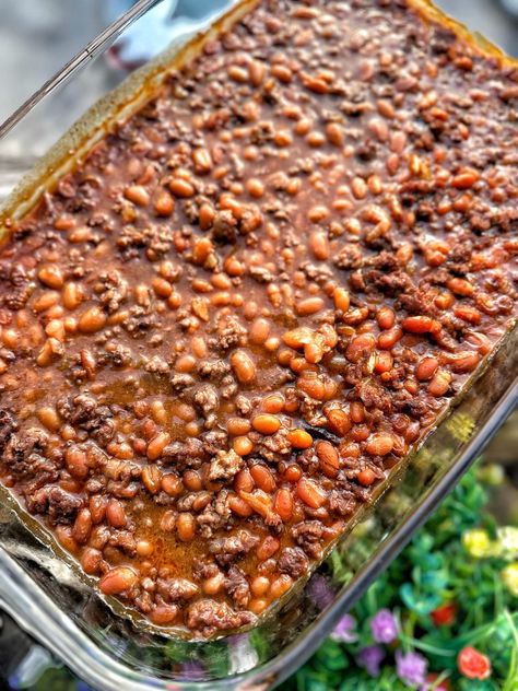 Housewife Recipes, The Tipsy Housewife, Tipsy Housewife, Baked Bean Recipes, Low Carb Baking, Canned Beans, Potluck Recipes, Beef Casserole, Top Recipes