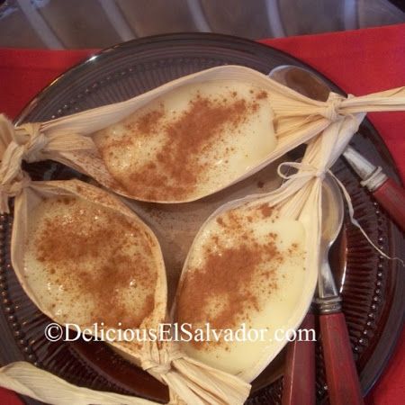 A Salvadoran twist on a classic custard #dessert ...try Leche Poleada para Nochebuena (Salvadoran vanilla custard). Hispanic Desserts, Vegan Chocolate Muffins, El Salvador Food, Salvador Food, Salvadoran Food, Salvadorian Food, Recetas Salvadorenas, Bakery Style Muffins, Latin American Food