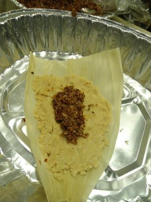 Ground Beef Tamales, Instant Pot Tamales, Christmas Tamales, Beef Tamales, Tamales Recipe, Tamale Recipe, Dried Corn, Mexican Foods, Hispanic Food