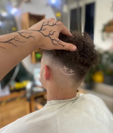 Smiley Face Hair Design, Haircut Tattoo, Fade Haircut Designs, Haircut Designs For Men, Haircut Design, Smiley Face Design, Hair Pattern, Undercut Designs, Long Pixie Hairstyles