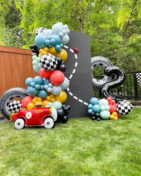 🏁TWO FAST🏁 @tuftexballoons #tuftexballoons #balloondecor #twofast #happybirthday #secondbirthday #partythemes #kidsparty… | Instagram Two Fast Party Decor, Cars Balloon Arch, Cars Themed Balloon Arch, Hotwheels Birthday Balloon Garland, Hot Wheels Balloon Garland, Fast One Balloon Garland, Tire Balloon, Monster Truck Balloon Decor, Monster Jam Balloon Decor