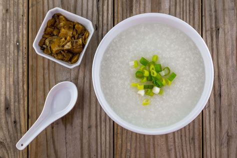 Words fail to describe my love of congee. I mean, rice porridge doesn’t exactly sound super delicious. But when I finally ate it, I was in love. It is a homey, warming, super tasty alternative to same-old oatmeal. Best of all it can be made sweet or savory with traditional toppings or creative ones. Crock Pot Butternut Squash, Congee Recipe, Cooking With Wine, Whole Roasted Cauliflower, Full Recipes, Perfect Eggs, Rice Porridge, Sweet Wine, Rice Pudding