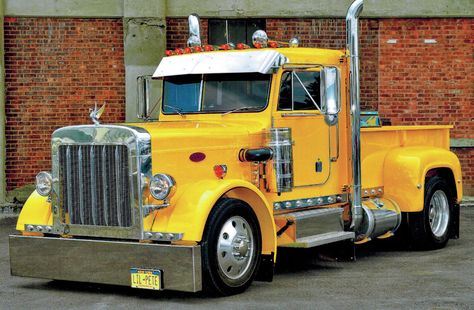 Custom Pickup Trucks, Custom Big Rigs, Classic Pickup Trucks, Peterbilt Trucks, Big Rig Trucks, Large Cars, Mini Trucks, Big Rigs, Big Rig