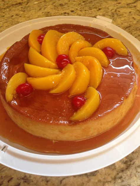 Fruit Flan Cake, Mini Chocoflan Decoration Ideas, Choco Flan Cake Decor, Chocoflan Decoration Ideas, Quesillo Recipe, Choco Flan Cake, Jello Mold Recipes, Flan Cake, Steamed Cake