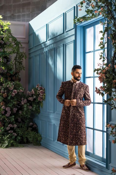 Deep Wine Color Sherwani For Groom - Shaadiwish Mens Bridal Wear, Original Wedding Ideas, Wedding Outfits For Groom, Dapper Outfit, Sherwani Groom, Groom Wedding Dress, Indian Men, Indian Men Fashion, Indian Bridal Dress