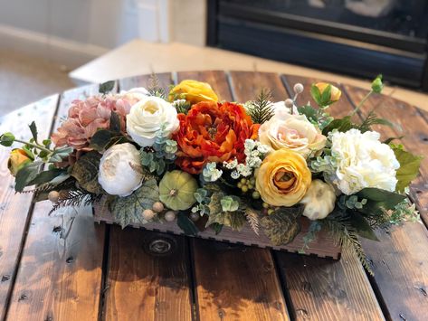 Fall Wedding Florals, Sweetheart Table Centerpiece, Fall Floral Centerpieces, Fall Floral Arrangement, Fall Floral Decor, Thanksgiving Flowers, Spring Floral Arrangements, Fall Flower Arrangements, Bridal Shower Flowers