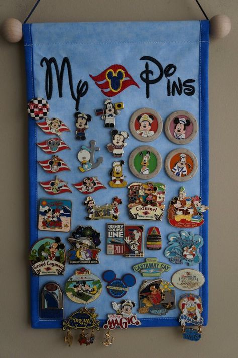 Disney Picture Frames, Pins Display, Disney Pin Display, Disney Pins Sets, Disney Pins Trading, Disney Bedrooms, Disneyland Pins, Pin Display, Pin Holder