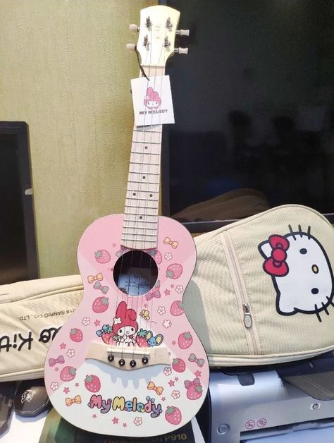 Pink Ukulele Aesthetic, Guitar Case Aesthetic, Arte Do Ukulele, Pink Ukulele, Hello Kitty Guitar, Anime Lanyard, Pink Guitar, Aesthetic Objects, Guitar Obsession