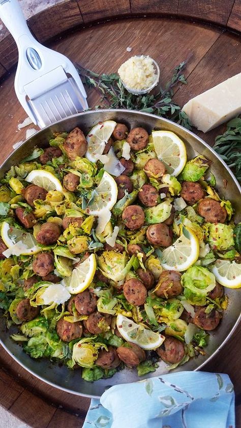 Quick Italian Sausage and Shaved Brussel Sprouts One-Skillet Dinner! - Clean Food Crush Chicken Sausage And Brussel Sprouts, Italian Sausage And Brussel Sprouts, Brussel Sprouts Oven, Sausage And Brussel Sprouts, 2 Bunnies, Shaved Brussel Sprouts, 15 Minute Dinners, Sausage Dishes, Meatless Main Dishes