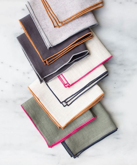 Today I'm sharing my favorite sources for cloth napkins — There's something that feels grown up when you use a cloth napkin instead of paper one! I also think of cloth napkins as jewelry for my table — easily swapped out depending on your mood and preferred style that day. Get my favorite home textile resources on Jojotastic.com