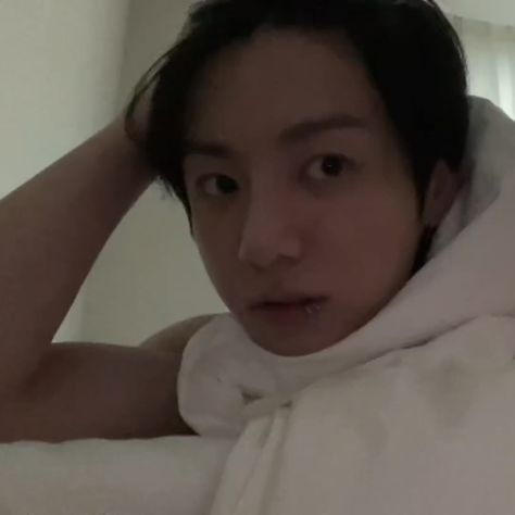 jungkook Jungkook Without Shirt, Live Icon, Jungkook Live, Bts Army, Jeon Jungkook, Bts, Quick Saves