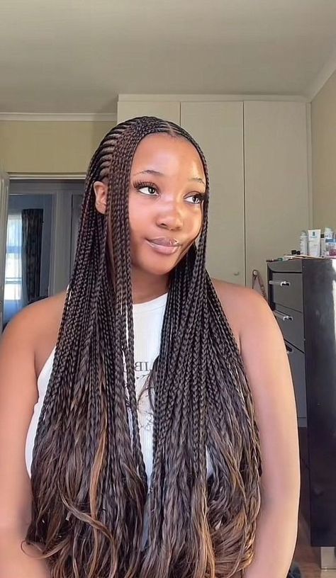 Fulani Goddess Braids, Cornrow Box Braids, Latest Braided Hairstyles, Latest Hair Braids, Cornrows Natural Hair, Lemonade Braids Hairstyles, Cornrows Braids For Black Women, Natural Hair Bun Styles, Short Box Braids Hairstyles