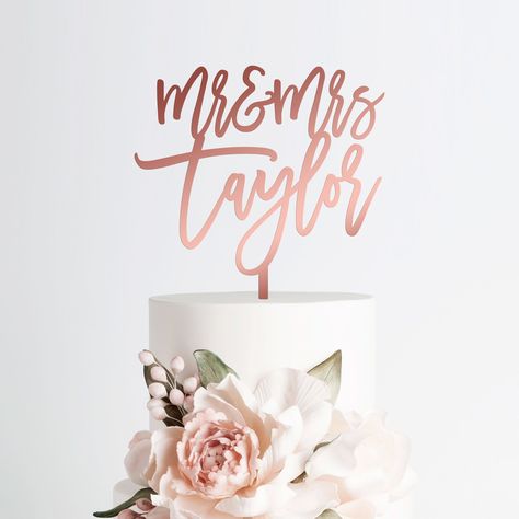 Rose Gold Cake Topper, Rose Gold Cake, Wedding Cakes Elegant, Diy Cake Topper, Bridal Shower Cakes, Personalized Wedding Cake Toppers, Custom Wedding Cake Toppers, Rose Gold Mirror, Custom Wedding Cakes