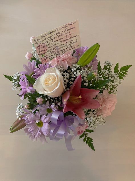 a romantic surprise bouquet inspo gift for gf with a love letter Gf Gifts, Gift For Gf, Welcome Flowers, Gifts For Gf, Romantic Surprise, Romantic Bouquet, Bouquet Gift, A Love Letter, Flower Bouquets