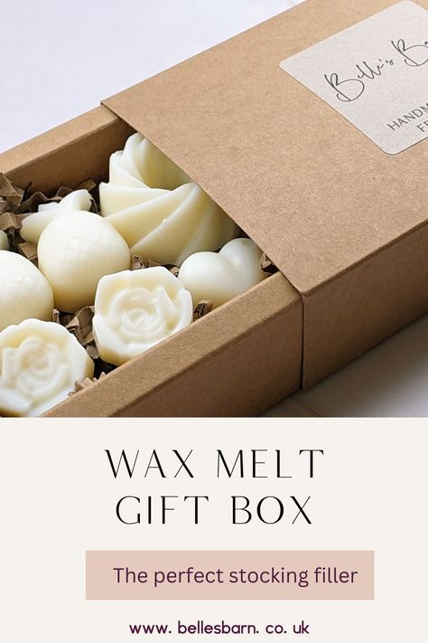 Looking for a stocking filler idea? Wax melt drawer boxes will be available on the website this Friday! These new little wax melt gift boxes are perfect for gifting to the wax melt lover you know. Eight handmade wax melts made with planet-friendly soy wax and fragranced to last! Each box contains 4 different scents to try. Boxes are available in either a Woody scent range or a Fruity and Floral scent range. 100% plastic-free packaging as standard Wax Melt Containers, Luxury Wax Melts, Waxmelts Ideas, Wax Melt Packaging Ideas, Wax Melts Packaging Ideas, Wax Melts Storage, Candle Website, Clean Candles, Wax Melts Packaging