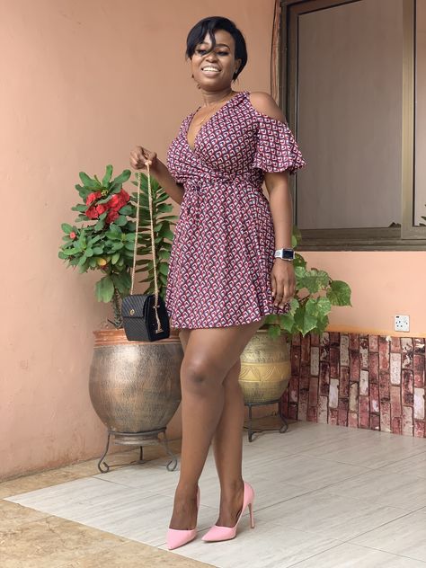 Free Short Gown, Chiffon Short Gown Styles, African Glamour, Empress Clothing, Short Gown Styles, Classy Short Dresses, Stylish Naija, Ankara Short Gown Styles, African Fabric Dress