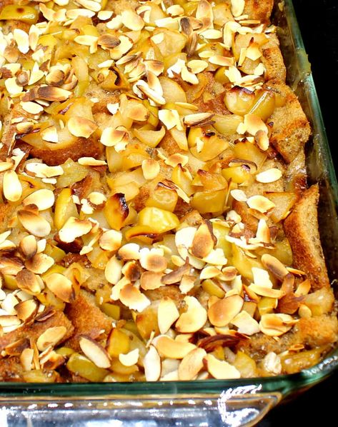 Vegan Apple Bread, Apple Bread Pudding, Bread Pudding With Apples, Vegan Whipped Cream, Vegan Apple, Gf Bread, Plant Based Breakfast, Apple Bread, Cooked Apples