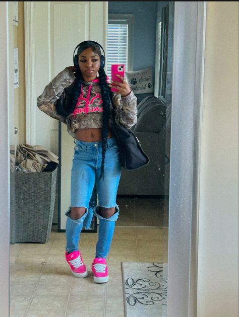 Cute Old School Outfits, Pink Knu Skool Vans Outfit Black Women, Fly Outfit, Fasion Outfits, Mirror Pics, Cute Lazy Outfits, Cute Lazy Day Outfits, Cute Swag Outfits