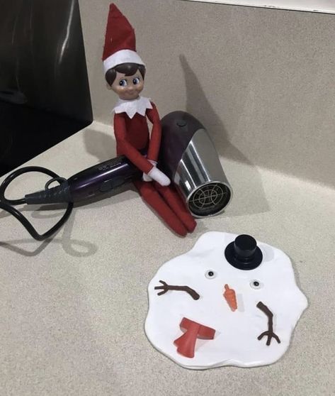 Elf On Shelf Funny, Elf Ideas Easy, Snowman Photos, Elf Yourself, Melted Snowman, Awesome Elf On The Shelf Ideas, Elf Activities, Xmas Elf, Elf Antics