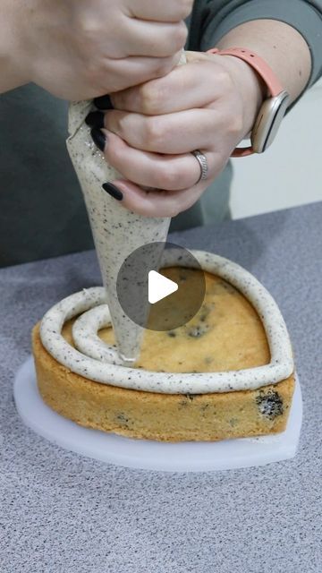 BVIRAL on Instagram: "Amazing result #BVIRAL 

(@loveisbakeable)

Creating a Heart-Shaped Cake" Cow Print Cakes, Buttercream Fondant, Shaped Cake, Special Occasion Cakes, Sugar Craft, Occasion Cakes, Cake Tutorial, Craft Tutorials, Cake Smash