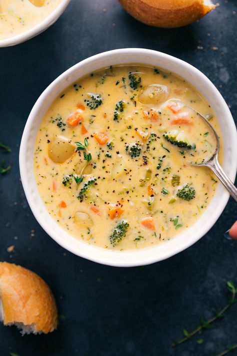 Broccoli Potato Soup (SO Creamy!) | Chelsea's Messy Apron