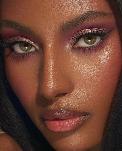 Light Skin Makeup, Brown Girls Makeup, Lipstick For Dark Skin, Brown Skin Makeup, Fall Makeup Looks, Photoshoot Makeup, Creative Makeup Looks, Glamour Makeup, Dark Skin Makeup