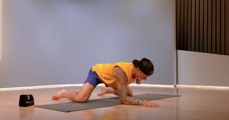 How to Do Frog Stretch for Open Hips and a Strong Lower Back Inner Thigh Stretches, Lower Body Stretches, Frog Stretch, Post Run Stretches, Flexibility Tips, Inner Thigh Muscle, Open Hips, Butterfly Stretch, Lateral Lunges