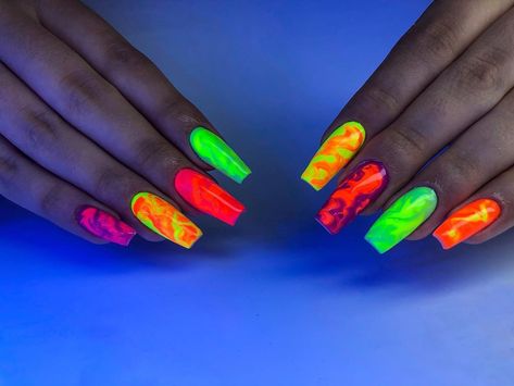 • Neon Combo •  #nails #gelnails #neon #neonnails #glowingnails #longnails #summernails #nailinspo #nailsofinstagram Nail Art 2023, Colors Nails, Nails Tutorial, Fall Nail Art Designs, Light Nails, Glow Nails, Nails Fall, Fall Nail Art, Design Nail