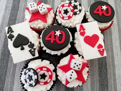 Casino-themed cupcakes for 40th bjrthday Casino Cupcakes, Casino Cake, Vegas Birthday, Casino Party Foods, Birthday Inspiration, 27th Birthday, Themed Cupcakes, Casino Party, Party Foods