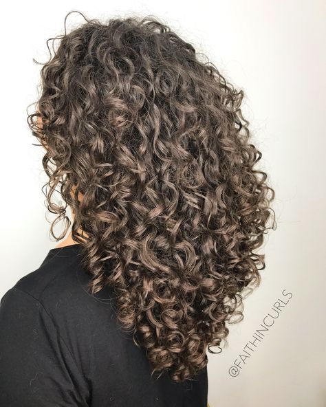 Beachy Blonde, Beachy Waves Hair, Happy Sunshine, Curly Hair Problems, Colored Curly Hair, Summer Happy, Waves Curls, Trendy Hair Color, Trendy Hair