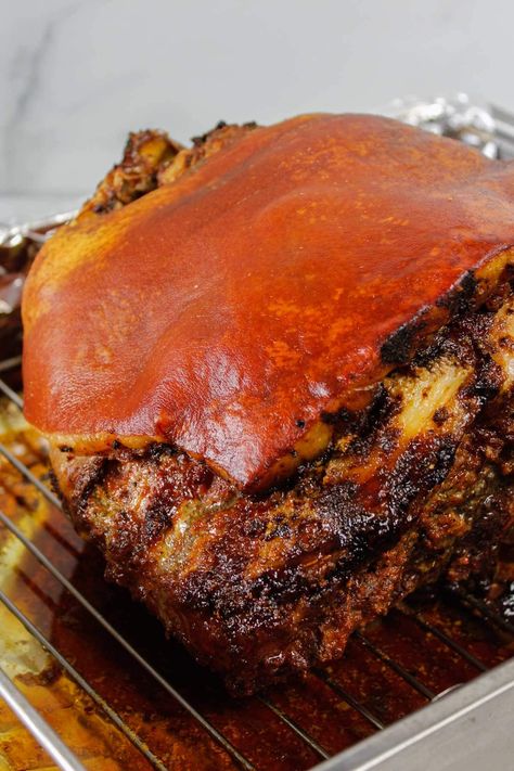 Pork Shoulder Puerto Rican Recipes, Pernil Recipe Puerto Rican, Pork Roast Seasoning, Pernil Recipe, Puerto Rican Pernil, Roasted Pork Shoulder, Slow Roasted Pork Shoulder, Sofrito Recipe, Pork Shoulder Roast