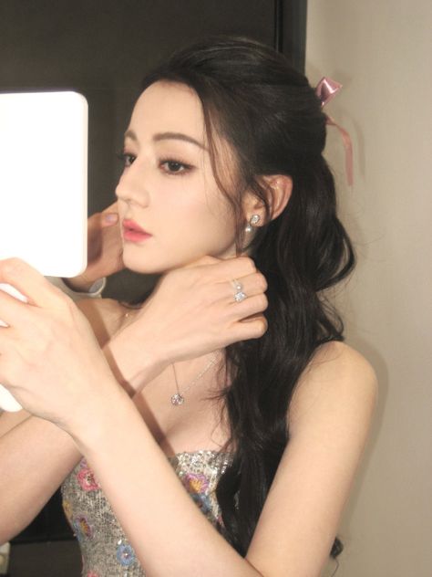 Urumqi, Dilraba Dilmurat, Chinese Actress, Wattpad, Actresses, Beauty