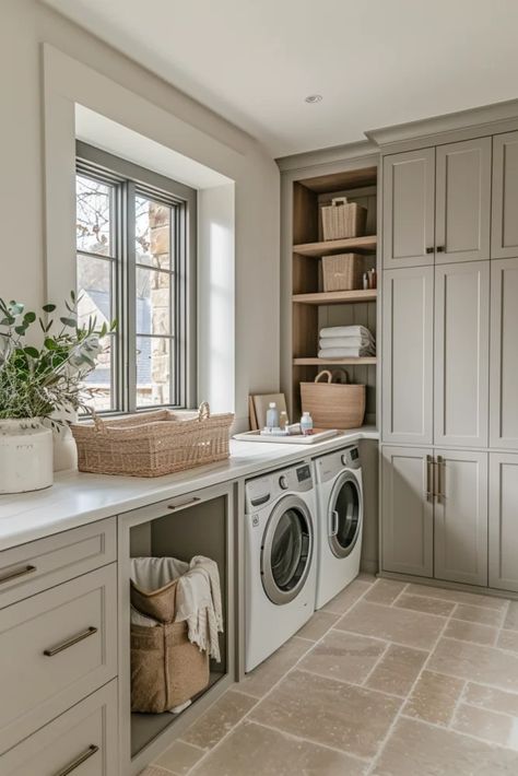 32 Best Laundry Room Layout Ideas for Every Home Mudroom And Pantry Combo, Laundry Room Cabinet Ideas, Laundry Room Design Ideas, Amazing Rooms, Pantry Laundry Room, Ideas Cocina, Laundry Room Flooring, Dream Laundry Room, Laundry Room Closet