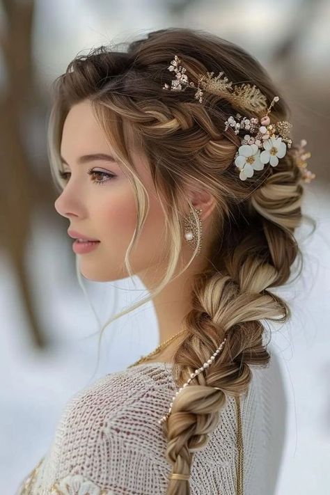 Long Hair Braid With Flowers, Bridal Side Braids For Long Hair, One Side Bridal Hairstyle, Bridal Side Braid Hairstyles, Bridal Hair Side Braid, Side Braid Hairstyles For Wedding, Wedding Hairstyles Side Braid, Wedding Side Braid Hairstyles, Braid On Side Of Head