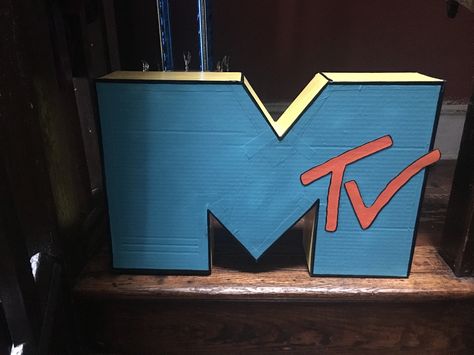 MTV logo that I made for the party. Mtv Party, 90s Party Decorations, Homecoming Decorations, 80s Birthday Parties, Party Frame, 90s Theme Party, 90s Theme, 80s Theme, 80s Theme Party