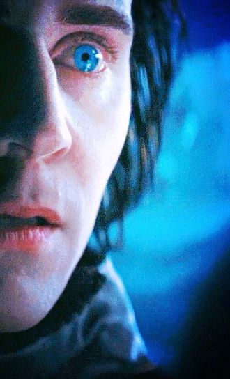 Tom Hiddleston | Beautiful #Loki Loki Eyes, Tom Hiddleston Imagines, Frost Giant, Thor 2011, Marvel Wall, Bright Blue Eyes, Thomas William Hiddleston, The Dark World, Beautiful Eye