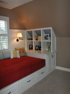 Diy Storage Ideas For Small Bedrooms, Slanted Walls, Revere Pewter, Attic Renovation, Attic Remodel, Ideas Hogar, Basement Bedrooms, Attic Bedroom, Basement Design Ideas