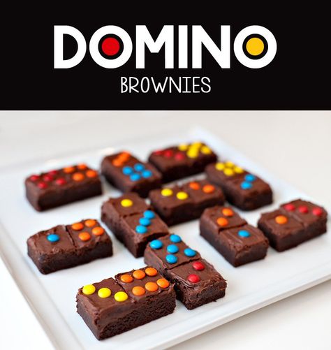 Board Game Night Snacks, Domino Brownies, Family Game Night Party, Game Night Decorations, Game Night Snacks, Game Night Food, Adult Game Night, Couples Game Night, Board Game Party