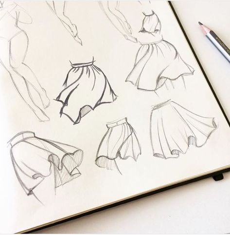 Skirt Reference Drawing Wind, Fabric Movement Drawing, Flowing Fabric Drawing, Clothes Movement Drawing, Clothes Texture Drawing Patterns, Dress Movement Drawing, Skirt Blowing In The Wind Drawing, Flowing Skirt Drawing, Long Flowy Skirt Drawing Reference