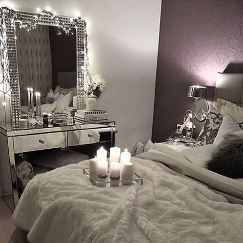 ♡ ᒪOᑌIᔕE ♡ Purple Wall Bedroom, Vanity Table Decor, Goal Aesthetic, Baddie Room, Preppy Bedroom Decor, Future Aesthetic, Mirrored Vanity Table, Silver Bedroom, Mirrored Vanity