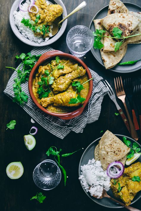 Chicken Korma | Playful Cooking #chicken #korma #curries Vegetable Korma Recipe, Korma Paste, Easy Stuffed Cabbage, Chicken Korma Recipe, Indian Flat Bread, Tomato Curry, Chicken Korma, Cooking Chicken, Eating Light