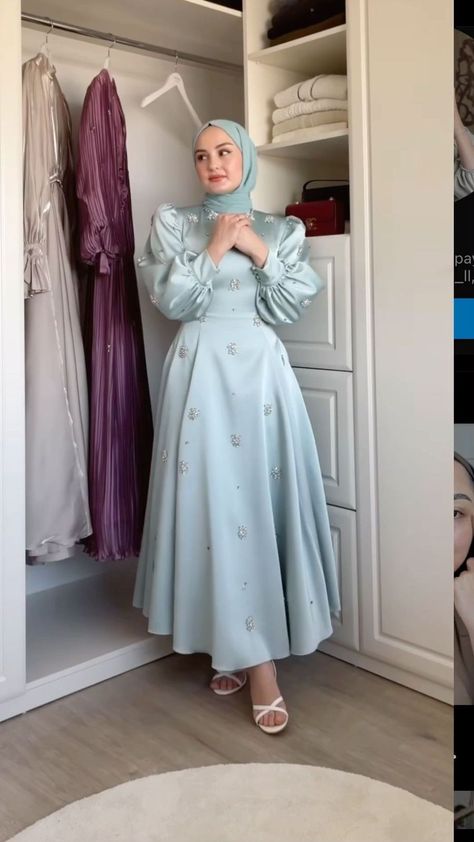 Dressy Fashion Outfits, Modesty Dress, Detail Couture, Modest Dresses Fashion, Kebaya Dress, Soiree Dress, Stylish Wedding Dresses, Mode Abaya, Fashion Top Outfits