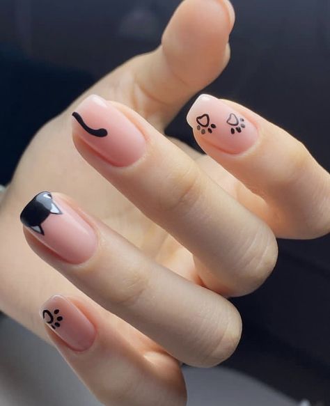 Cat Nail Designs, Minimal Nails Art, Hello Nails, Cute Simple Nails, Nail Drawing, Subtle Nails, Simple Gel Nails, Minimal Nails, Casual Nails